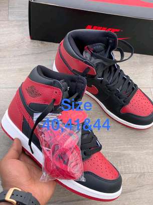 *Quality Latest Fashion Ladies Designer Nike Air Jordan One*. image 2