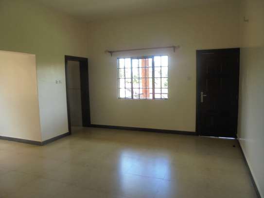 5 Bed Townhouse with En Suite at Off Ruaka Road image 17