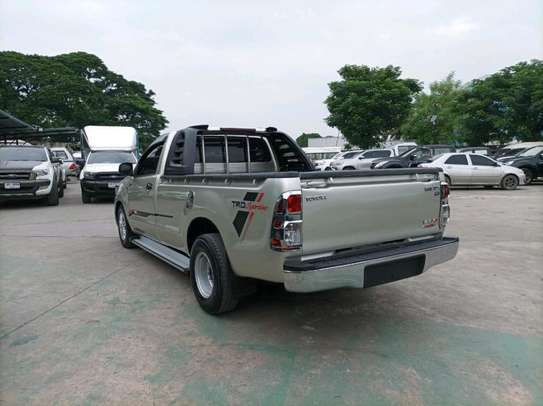HILUX PICK UP (MKOPO/HIRE PURCHASE ACCEPTED) image 4