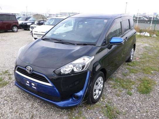SIENTA 2015 NEW MODEL image 2