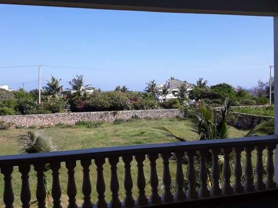 4 Bed House with En Suite at Vipingo image 13