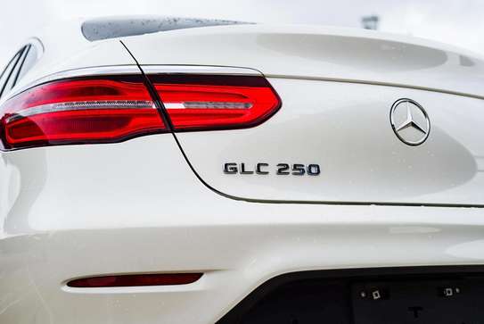 Mercedes-Benz GLC 250 Coupe image 14
