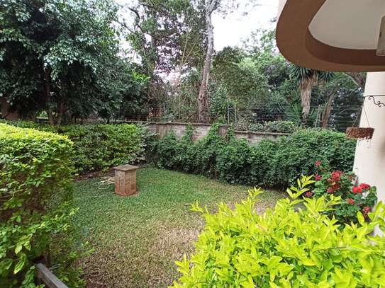 5 bedroom townhouse for rent in Lavington image 9