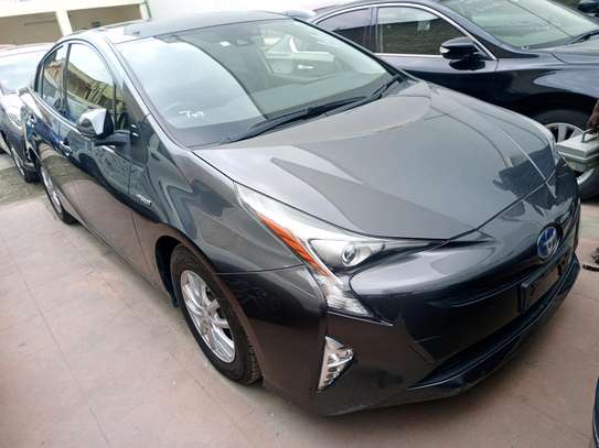 Toyota Prius hybrid 2016 image 4