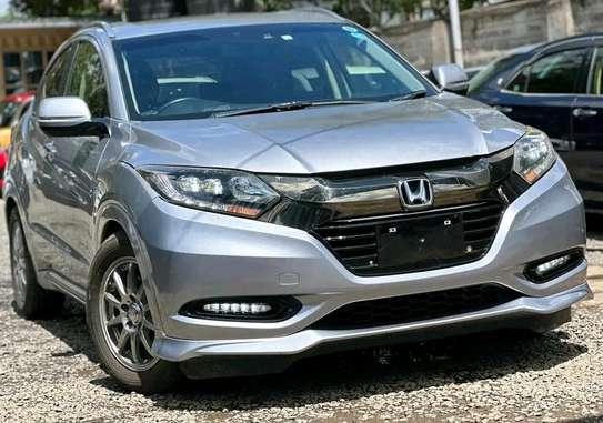 Honda vezel hybrid silver image 8