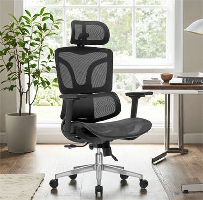 Ergonomic Mesh Office Chair – Comfortable Modern Seating image 1