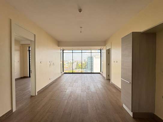 2 Bed Apartment with En Suite in Westlands Area image 5