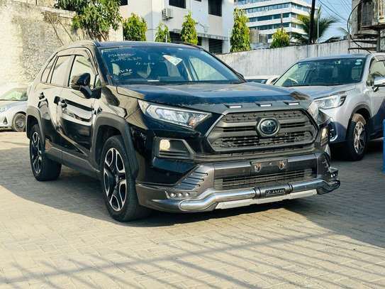 Toyota Rav4 Grey 2019 4wd image 2