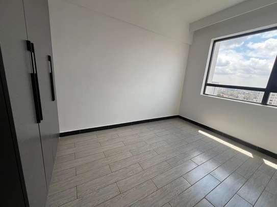 2 Bed Apartment with En Suite in Valley Arcade image 7