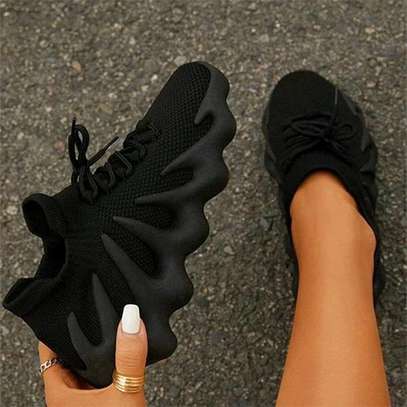 Black trendy Yeezy 450 shoes image 2