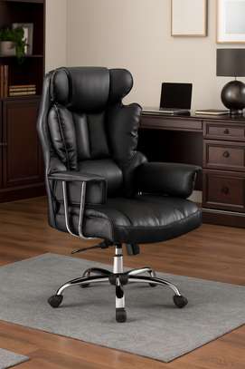 Directors executive office chair image 2