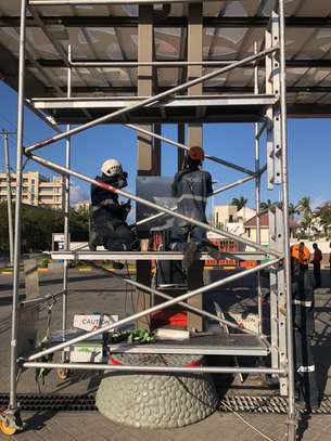 ALUMINIUM SCAFFOLD TOWER+ACCESSORIES FOR SALE image 1