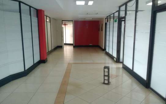 2,500 ft² Office with Service Charge Included in Upper Hill image 10