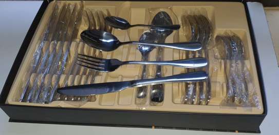 Polished 24pcs cutlery in a quality box organizer image 2