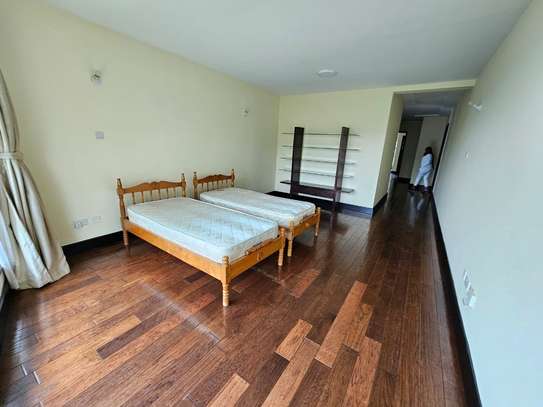 Furnished 3 Bed Apartment with En Suite in Westlands Area image 9