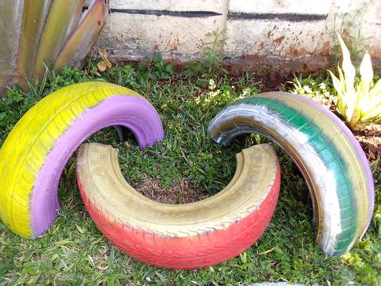 Garden Tyre Art image 3