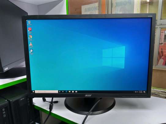 Acer slim 22 inch monitor image 1