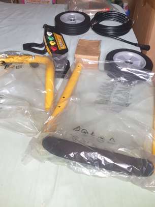 Car washing machine image 6