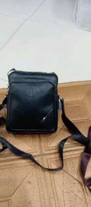 High Quality Leather Unisex Cross Bag 
Ksh 2500 image 1