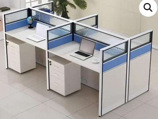 Executive office working station image 3