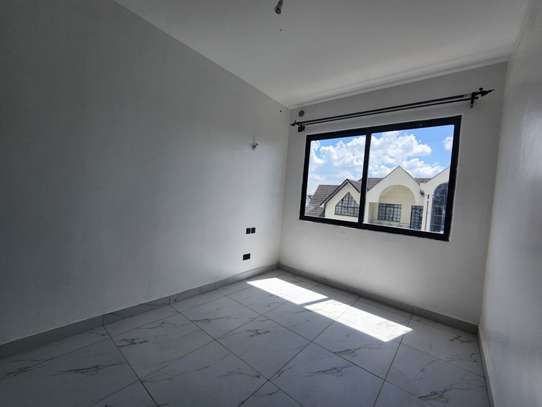 3 Bed Apartment with En Suite in Thika Road image 3