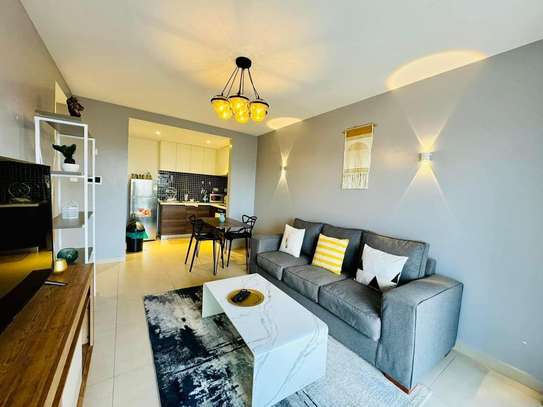 1 Bed Apartment with En Suite in Lavington image 3