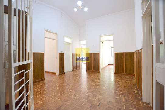 5900 ft² office for rent in Kitisuru image 13