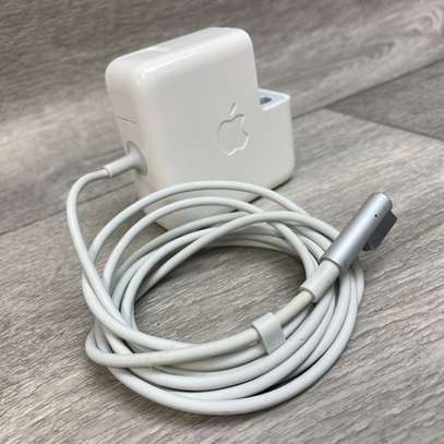 Apple Charger 45W Magsafe 1 L Tip for MacBook Power Adapter image 1