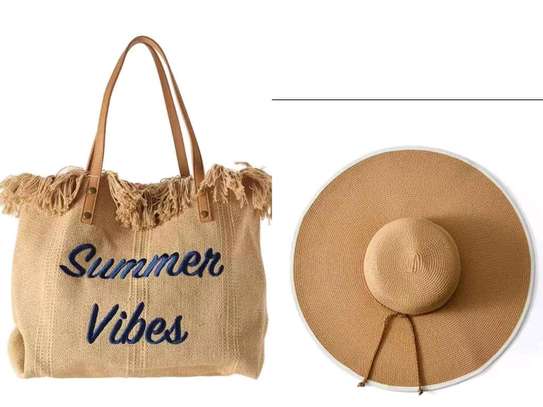 CLASSY BAGS WITH A KOFIA image 4