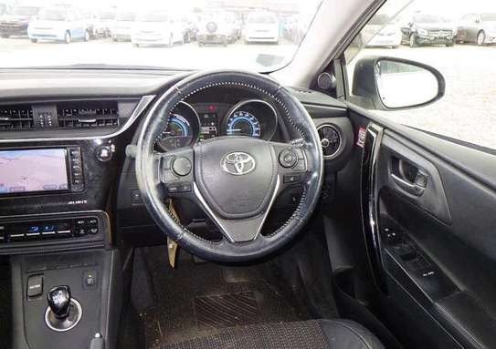 Toyota auris image 7