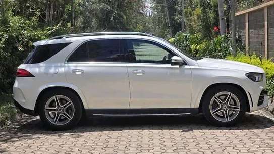 Mercedes benz GLE400d 2020model image 13