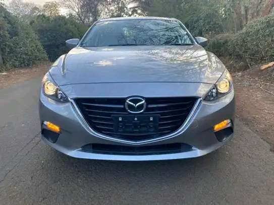 Mazda axela hybrid image 13