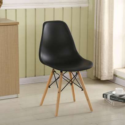 Eames Home Dining Chairs image 3