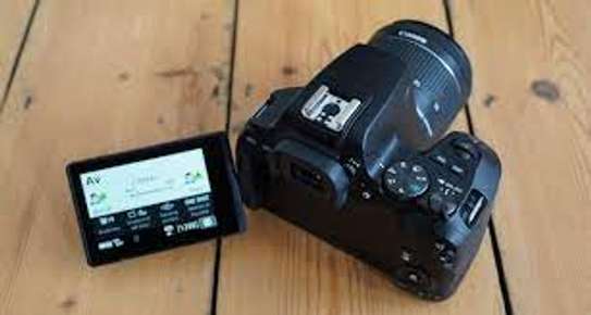 NEW Canon 250D for Sale @ 75,000Ksh image 4