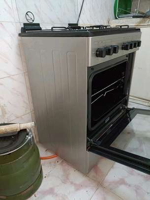 VON cooker and oven image 2