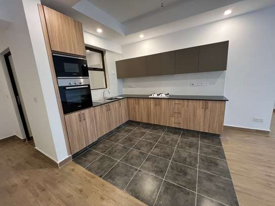 2 Bed Apartment with En Suite in Kilimani image 15