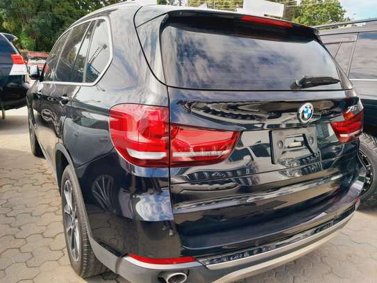 BMW X5 black Diesel 2016 image 8