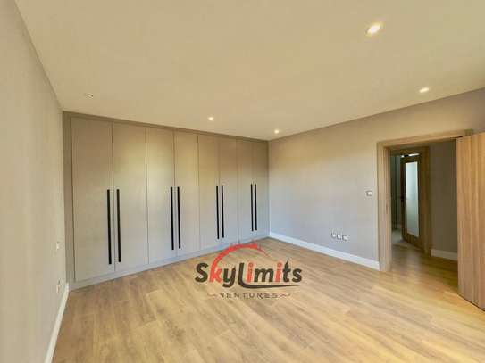 3 Bed Apartment with En Suite at Runda image 17