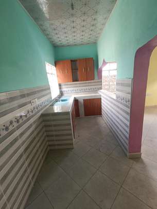 Kilifi one bedroom house to let image 8