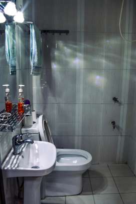 3BEDROOM APARTMENT FOR SALE image 4