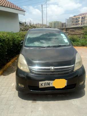 Toyota ISIS YEAR 2006. image 7