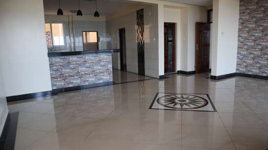 4 Bed Apartment with En Suite at Nyali image 8