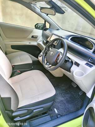 Toyota sienta avacado green 🍏 image 8