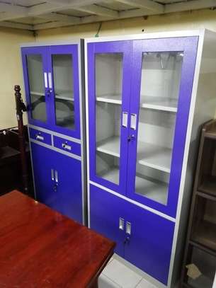 Executive and super quality metallic filling cabinets image 4