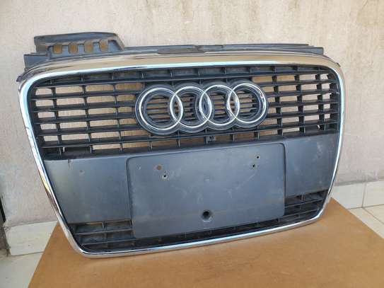 Front Grille For Audi A4 B7 image 1