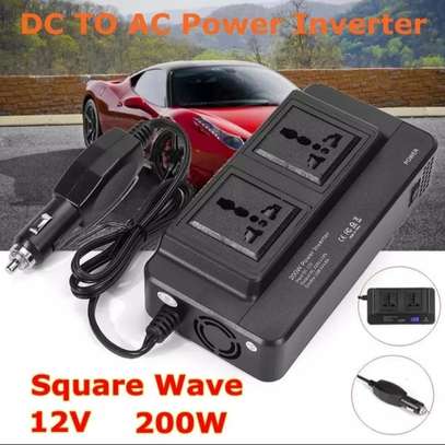 200W Car  Inverter Dc to Ac 12V to 220V blCK image 3
