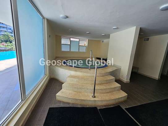 4 Bed Apartment with En Suite in Spring Valley image 2