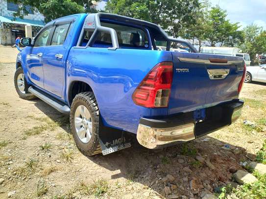 TOYOTA HILUX DOUBLE CUBIN 2018 NEW IMPORT. image 13