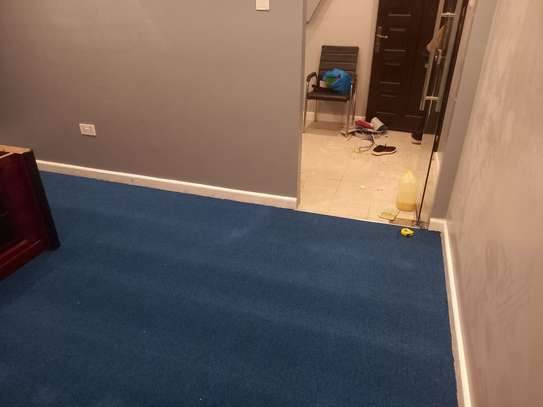 High quality wall to wall carpet image 3