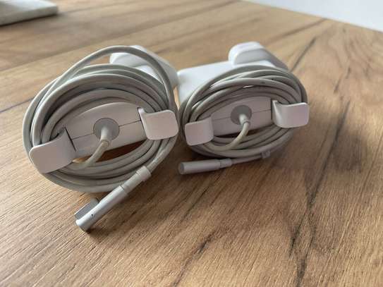Apple Magsafe 1 60w Macbook Chargers image 2